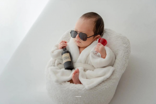 临夏宝宝几个月会爬